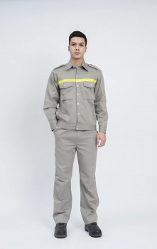 Bộ quần áo kaki liên doanh hàn quốc màu ghi sáng phối phản quang